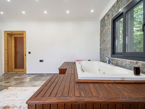  gece  -  Kasım
  | Kalkan İslamlar Balayı Villası: Jakuzili ve Özel Havuzlu Romantik Tatil